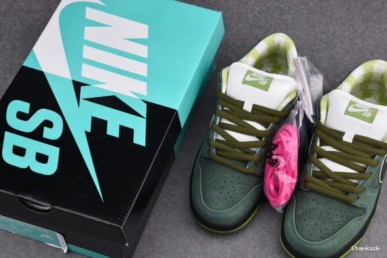 BV1310-337 Dunk Nike SB Green Box) Concepts Lobster Low (Regular 1123